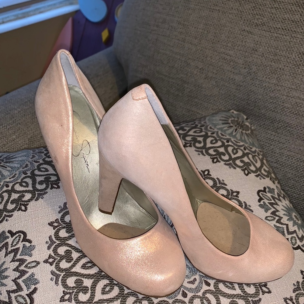 Champagne/gold soft pumps